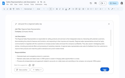 Nell'esempio, Google Docs scrive automaticamente un annuncio dal prompt «Annuncio di lavoro per un responsabile vendite regionale», che può poi essere modificato e perfezionato.