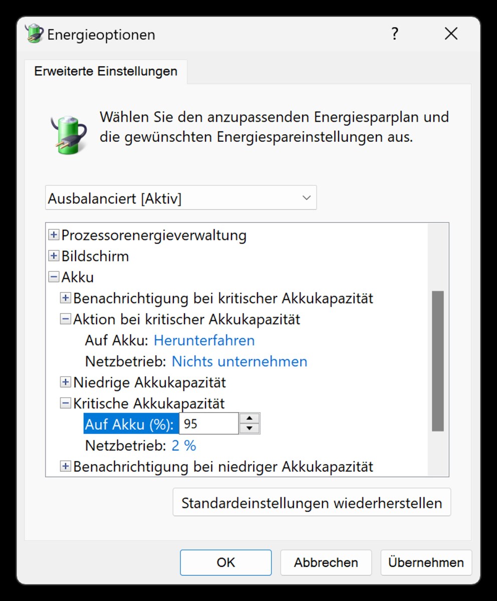 È possibile configurare l’UPS con gli strumenti di bordo di Windows. Chi però vuole sfruttare opzioni e informazioni aggiuntive, è meglio che utilizzi il software del produttore.
