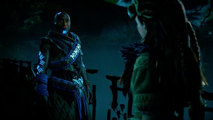 Il misterioso Sylens informa Aloy di un possibile nuovo pericolo a sud.