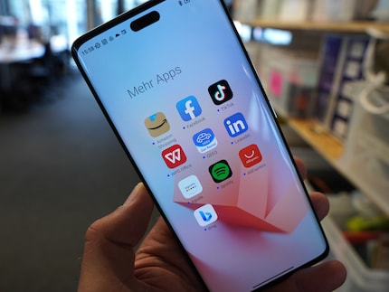 Die vorinstallierten Apps sind nervig, lassen sich aber immerhin löschen.