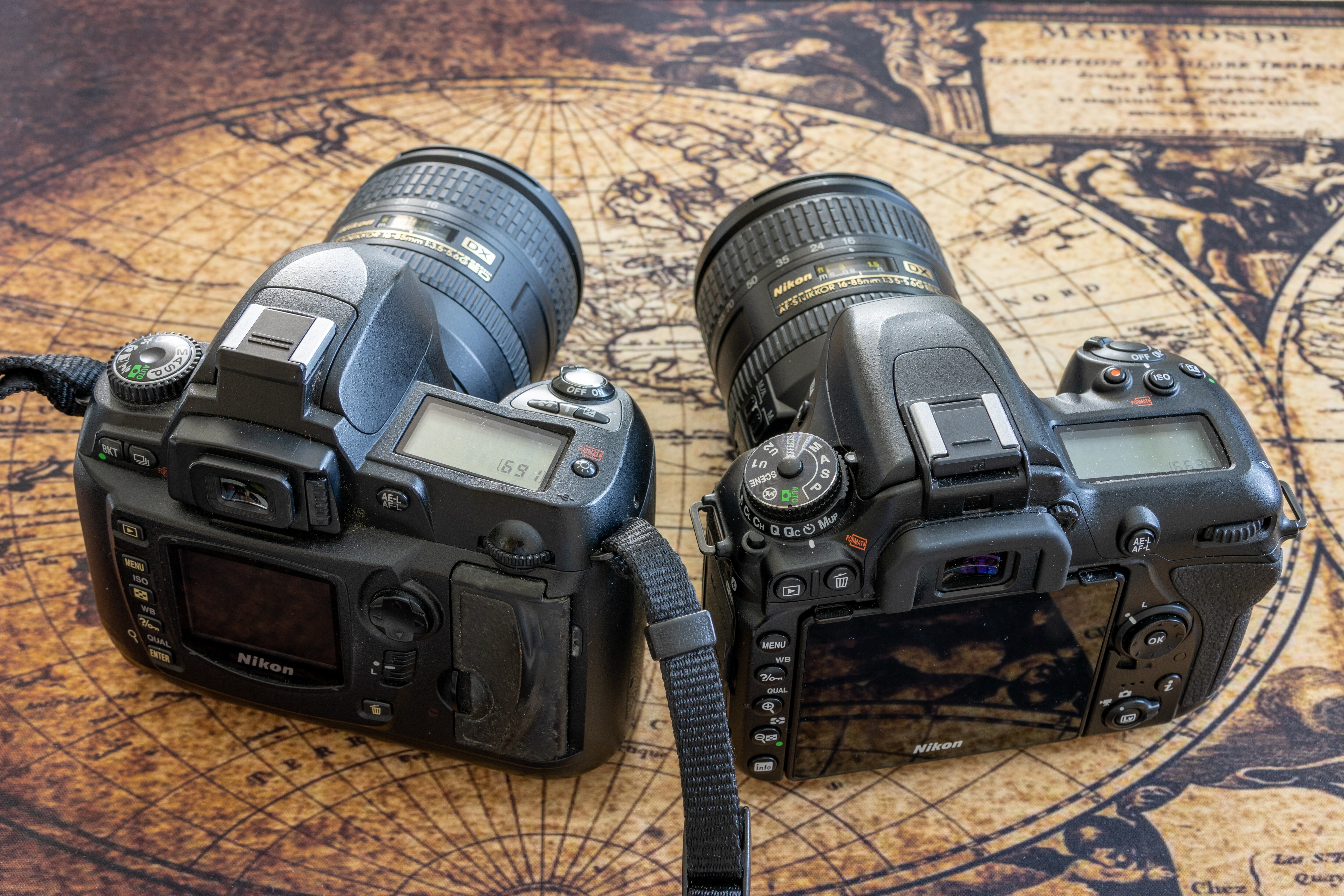 How I secretly used the Nikon D70 - Digitec