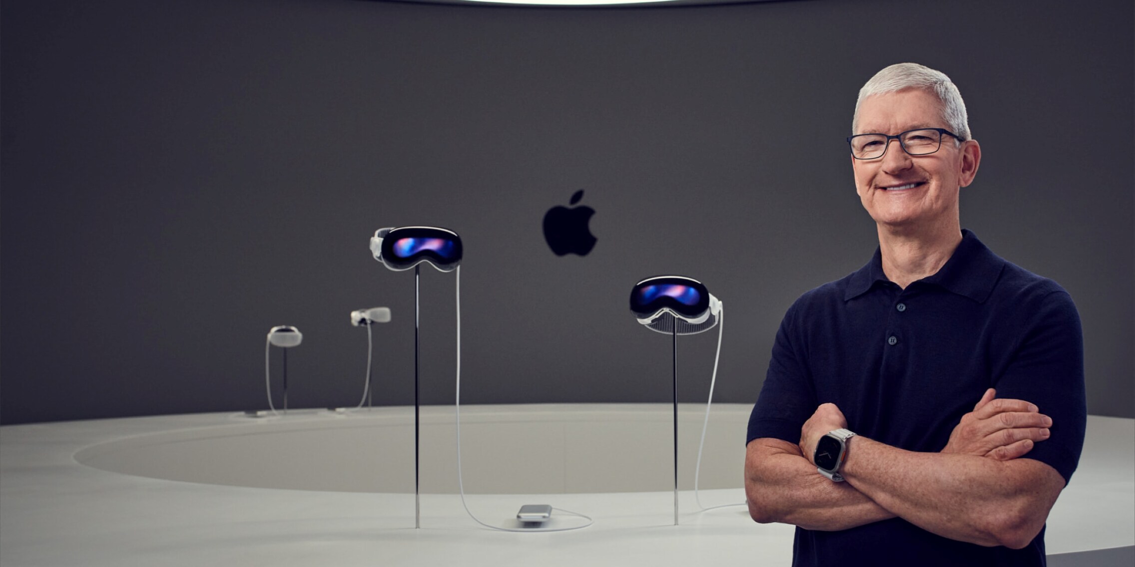 Week in review Apple's ski goggles, small computers and Thor's self