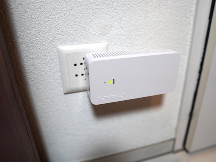 Il Router 3000 Devolo blocca l'intera presa tripla.