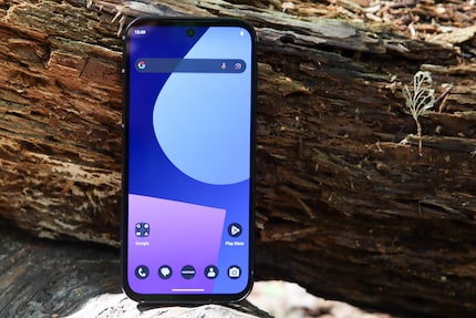 Das OLED-Display ist nicht topaktuell, aber trotzdem gut.