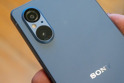 Sony renonce à la troisième caméra sur ce modèle.