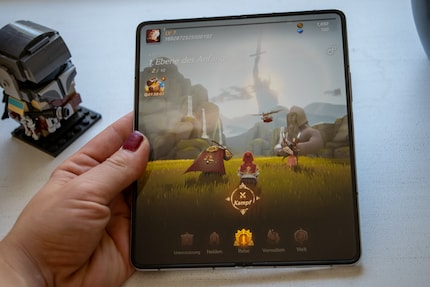 Un jeu comme Souls serait agréable à jouer avec une commande latérale.