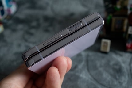 Le Galaxy Z Flip 5 peut certes se fermer complètement...