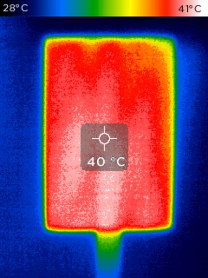 Wie schon bei der X10 Pro messe ich bei der Samsung T9 Aussen höherer Temperaturen als Innen.