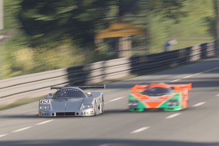 Bombing along the Mulsanne Straight, doing 300 in a Sauber C9