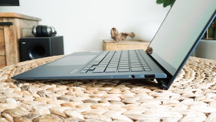 Slanted keyboard, 3.5 mm jack and USB 3.2 Gen 2 Type-A