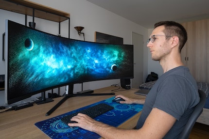 Malgré quelques faiblesses et problèmes de compatibilité : Le Neo G9 est mon nouveau moniteur préféré.