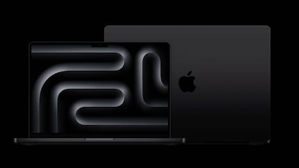«Space Schwarz» heisst die neue Farbe des MacBook Pro mit M3 Pro und M3 Max. Daneben gibt es das Laptop weiterhin in Silber. «Space Grau» gibt es nur noch beim 14 Zoll MacBook Pro mit M3.