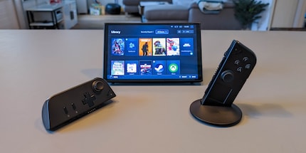 I controller possono essere rimossi come con la Switch.