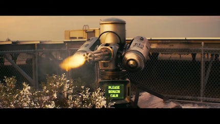 L'humour acerbe «Fallout» n'est pas non plus absent de la bande-annonce. Ici sous la forme d'une mitrailleuse automatique qui demande à ses victimes de rester calmes.