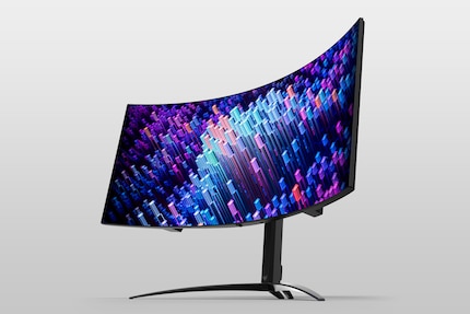 L'Acer Predator X39. La courbure des moniteurs OLED est très agressive avec 800R.