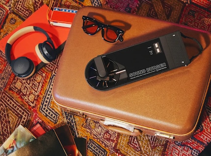 Retro-Design mit modernen Funktionen: Der Soundburger punktet mit Kuriosität.