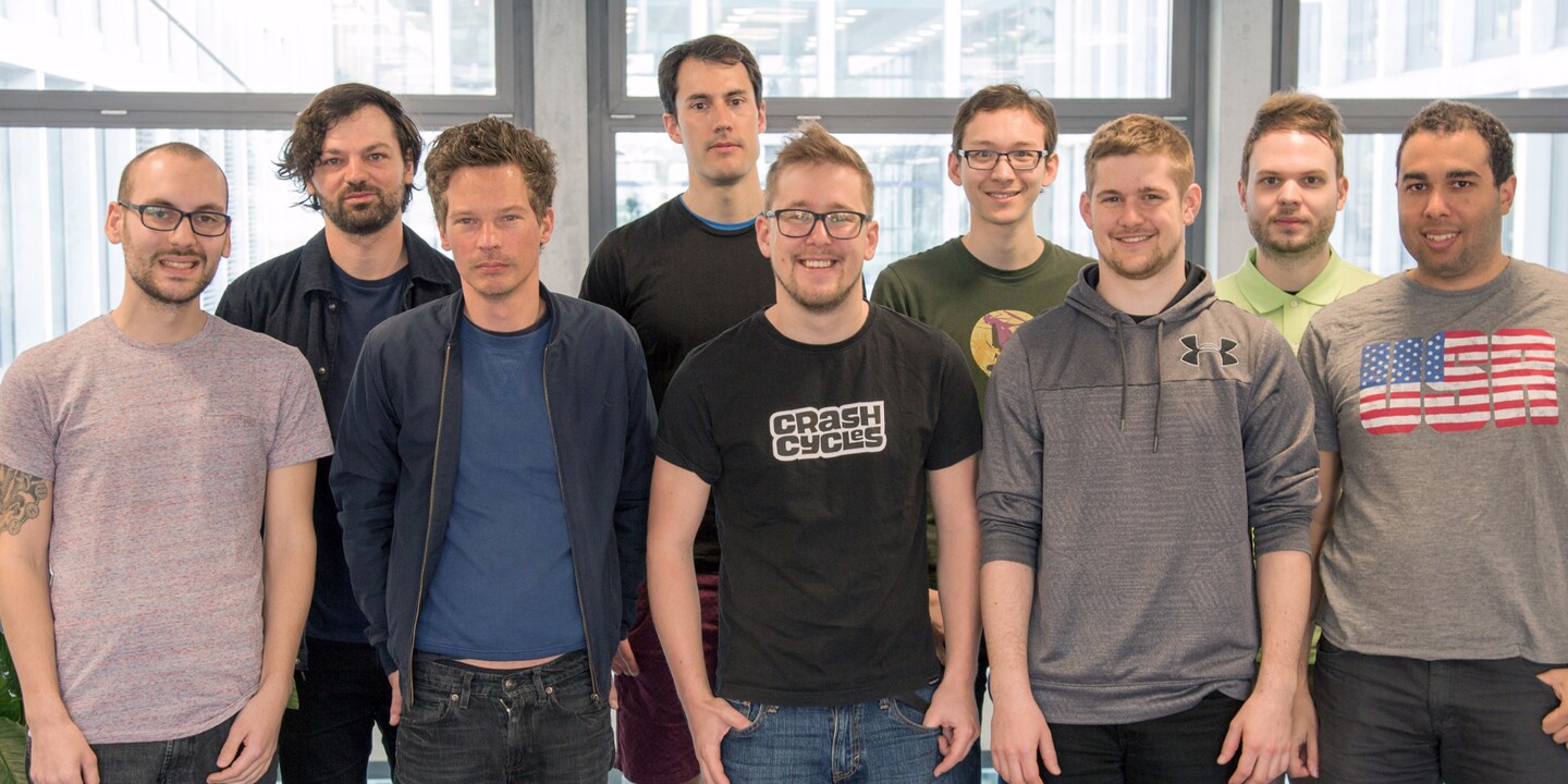 Lavoro di squadra: Ivan Viñas, Ramun Liesch, Sebastien Pietsch, Oliver Herren, Christoph Ebert, Daniel Billingham, Tobias Käppeli, Istvan Flach, Christopher Holder. (Non nella foto: Andri Bühler)