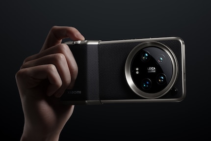 Le kit de photographie ajoute des commandes et une batterie au Xiaomi 14 Ultra.