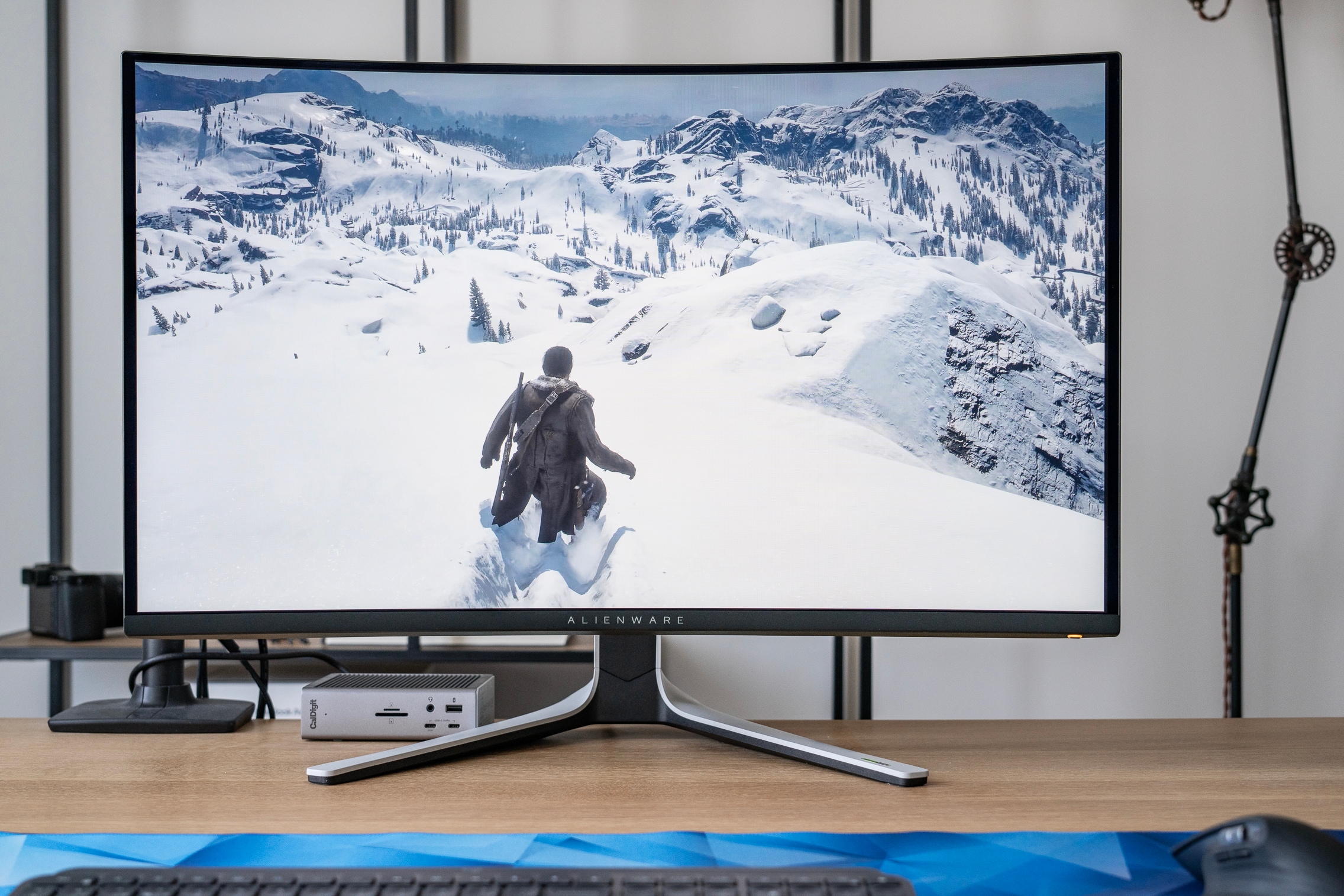 Alienware AW3225QF 4K QD-OLED review | PCMag