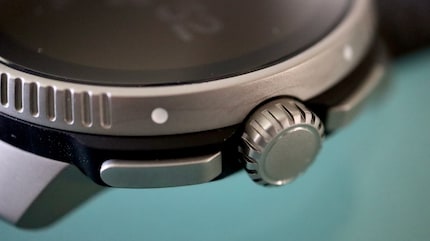 Mi piace molto la rotellina: con questa e i due pulsanti, usare l'orologio è un gioco da ragazzi.