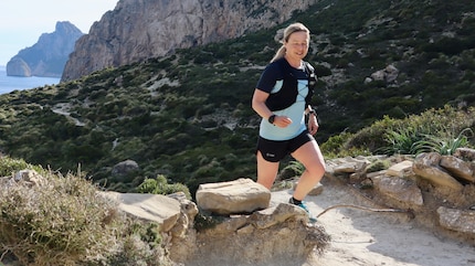 Metto alla prova il Suunto Race con un orologio di confronto all'altro polso e una fascia toracica.