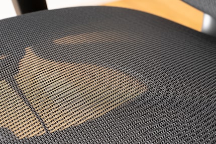 The mesh looks robust. I don’t understand why Razer’s warranty is so short.