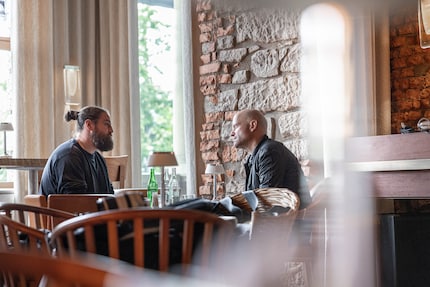 Interview avec une pointure. Et Marc Forster à droite.