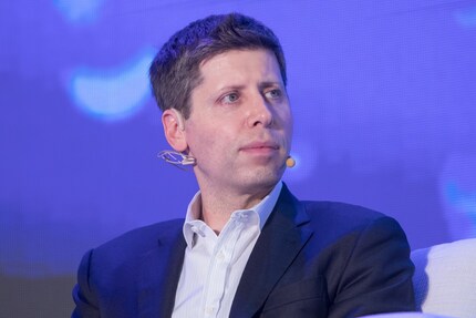 Sam Altman non è solo l'attuale CEO di OpenAI. Ha anche una lunga storia con Reddit come azionista ed ex CEO ad interim.