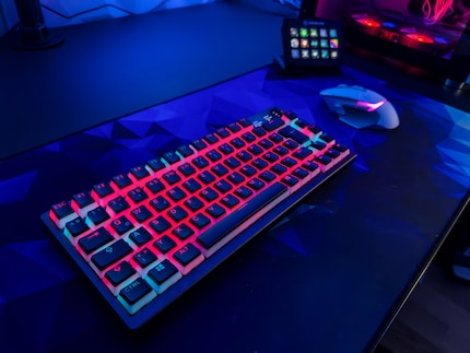 Joshua ha anche lubrificato gli interruttori della sua tastiera per ottenere una buona sensazione di digitazione.