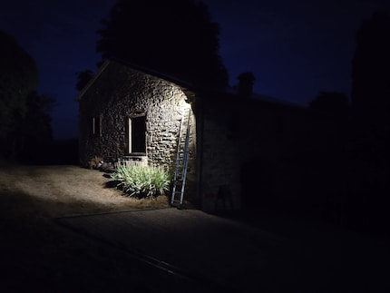 Le mode automatique donne des images très sombres.