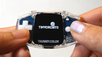 Il Thumby Colour è retrocompatibile con i giochi del suo predecessore monocromatico.