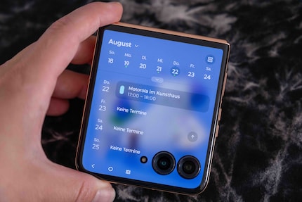 Je ne peux malheureusement pas ajouter de rendez-vous sur l’agenda Motorola, mais sur l’agenda Google, oui.