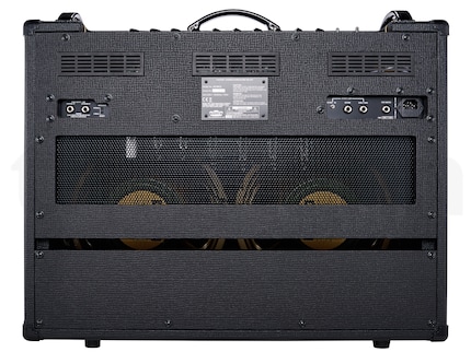 Il famoso Vox AC30 del 1958 in una nuova edizione. Visto da dietro: come molte altre combo per chitarra, l'AC30 ha due altoparlanti da 12 pollici incorporati.