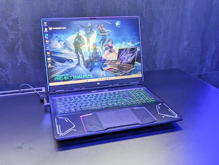 So the Predator Project DualPlay is just a damn big notebook.