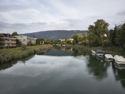 Das Bild der Hauptkamera ist etwas knackiger und schärfer...