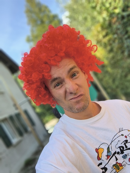 Bei Haaren funktioniert es mit der Unschärfe besser als bei Kakteen. Perfekt ist das Ergebnis auch hier nicht.