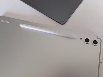 Der S-Pen von Samsung ist auch bei diesen Modellen mit dabei fürs Schreiben und Zeichnen.