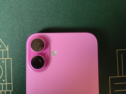 The camera bump is narrower.