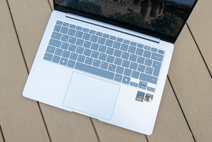 Das Touchpad gefällt, die Tasten sind mir aber zu weich.