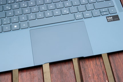 The touchpad’s gesture control makes it easier to operate the MateBook.