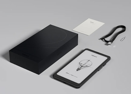 L'Onyx Boox Palma 2 en noir avec sa livraison.