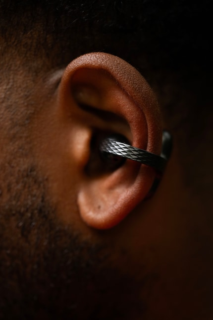 Die neuen «Amazfit Up» Open-Ear Earbuds.