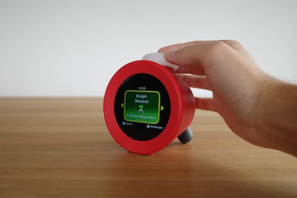 The wake-up call button deactivates the motion sensor.