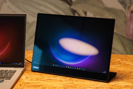 Ein entspiegelter Monitor ist zum Arbeiten angenehmer.