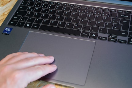 The touchpad’s large and reliable.