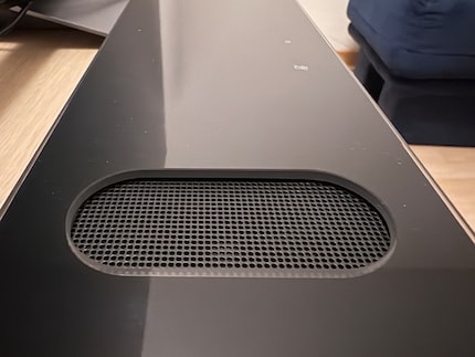 Upfiring-Speaker sorgen für Over-the-Head-Effekt.
