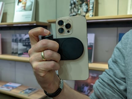 Der Lux Grip funktioniert im Hochformat.