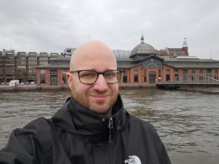 Das Xiaomi 15 nimmt schöne Selfies auf – sogar mit deaktiviertem Beauty-Modus.