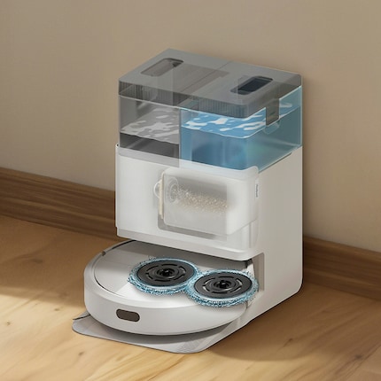 Die Topmodelle 405 und 505 haben eine Absaugstation, wo auch gleich die runden Mopps gereinigt und getrocknet werden.