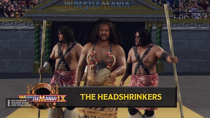 La richesse du roster est un atout majeur du jeu : ici, les headshrinkers Samu et Fatu arrivent sur le ring avec leur manager Afa.